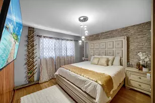 1306 N 36th Ave, Melrose Park, IL 60160 - Photo 9