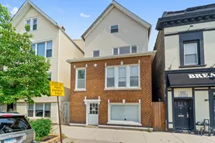 3003 N Ashland Ave, Chicago, IL 60657 - Photo 1