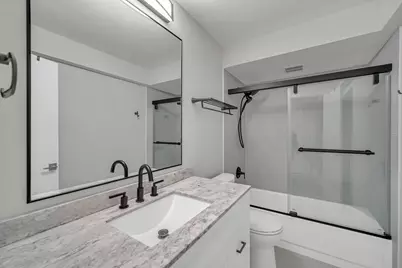 [Address not provided], Wheeling, IL 60090 - Photo 19