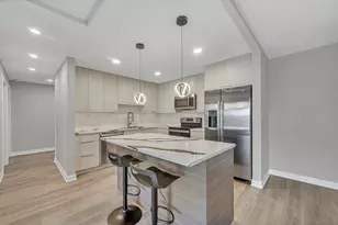 [Address not provided], Wheeling, IL 60090 - Photo 9