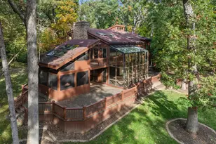 3135 Shagbark Ln, Long Grove, IL 60047 - Photo 3