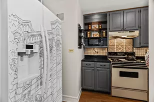 1585 Ridge Ave, Evanston, IL 60201 - Photo 9