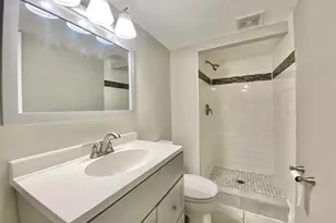 618 E 159th Pl, South Holland, IL 60473 - Photo 19