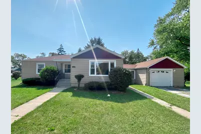 618 E 159th Place, South Holland, IL 60473 - Photo 1