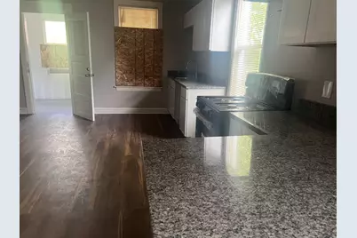 8135 S Muskegon Avenue, Chicago, IL 60617 - Photo 11