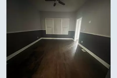 8135 S Muskegon Avenue, Chicago, IL 60617 - Photo 7