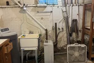 503 E Main St, Morrison, IL 61270 - Photo 23