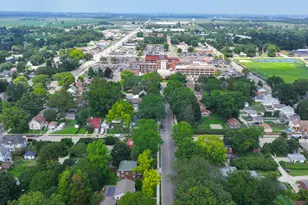 1411 1st Ave, Sterling, IL 61081 - Photo 9