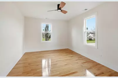 645 E Calhoun Street, Woodstock, IL 60098 - Photo 23