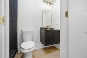 645 E Calhoun St, Woodstock, IL 60098 - Photo 17