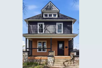 645 E Calhoun Street, Woodstock, IL 60098 - Photo 1