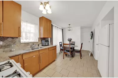 3617 W 63rd Place, Chicago, IL 60629 - Photo 13