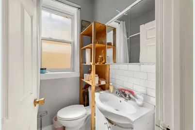 4138 W Potomac Avenue, Chicago, IL 60651 - Photo 9