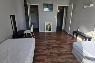 [Address not provided], Niles, IL 60714 - Photo 11