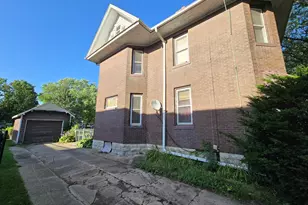 408 E Mason St, Polo, IL 61064 - Photo 3