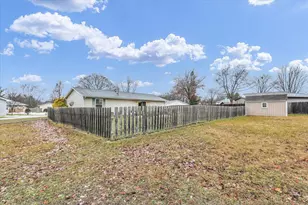 502 Richard Ct, Mahomet, IL 61853 - Photo 25