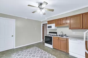 502 Richard Ct, Mahomet, IL 61853 - Photo 11