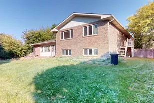 6 Saddlewood Ct, Sugar Grove, IL 60554 - Photo 41