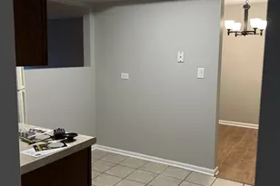 207 W Park Ave, Libertyville, IL 60048 - Photo 7