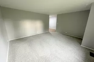 552 Cochise Pl, Carol Stream, IL 60188 - Photo 3