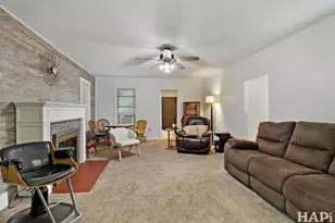 35694 N Laurel Ave, Ingleside, IL 60041 - Photo 5