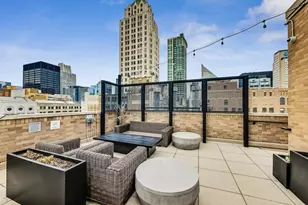 6 N Michigan Ave, Chicago, IL 60602 - Photo 37