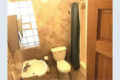 2921 W Lyndale Street, Chicago, IL 60647 - Photo 3