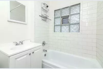 4952 Linscott Avenue, Downers Grove, IL 60515 - Photo 15