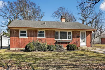 4945 Middaugh Avenue, Downers Grove, IL 60515 - Photo 1