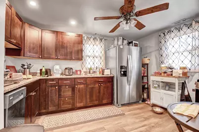 50 N Lake Avenue, Fox Lake, IL 60020 - Photo 5