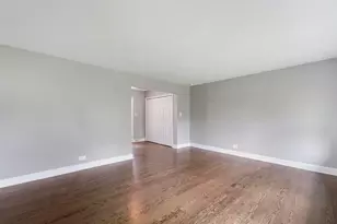 666 Barberry Rd, Highland Park, IL 60035 - Photo 5