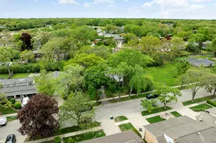 666 Barberry Rd, Highland Park, IL 60035 - Photo 31