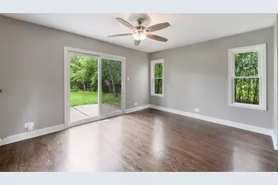 666 Barberry Road, Highland Park, IL 60035 - Photo 7