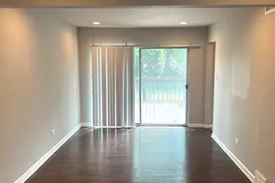 16927 Langley Ave, South Holland, IL 60473 - Photo 9