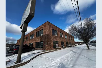 9944 S Roberts Road #107, Palos Hills, IL 60465 - Photo 1