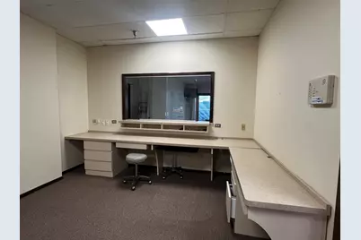 9944 S Roberts Road #107, Palos Hills, IL 60465 - Photo 7