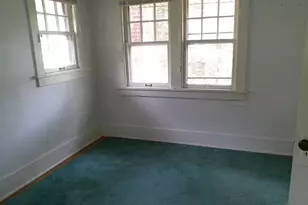 365 S Taylor Ave, Decatur, IL 62522 - Photo 11