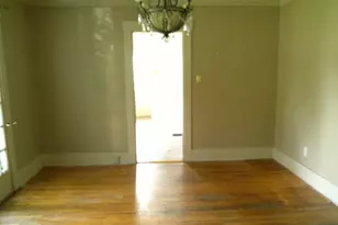 365 S Taylor Ave, Decatur, IL 62522 - Photo 5