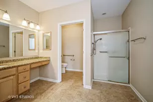 2220 Founders Dr, Northbrook, IL 60062 - Photo 11