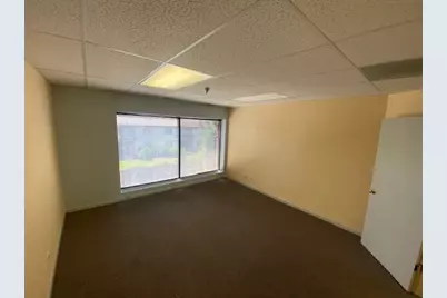 9944 S Roberts Road #205, Palos Hills, IL 60465 - Photo 7