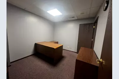 9944 S Roberts Road #208, Palos Hills, IL 60465 - Photo 11