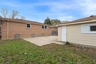 15439 University Ave, Dolton, IL 60419 - Photo 17