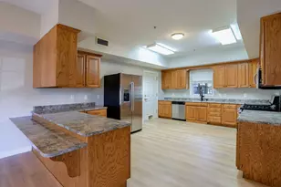 504 E Church St, Champaign, IL 61820 - Photo 13