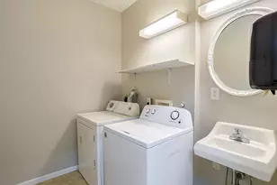 504 E Church St, Champaign, IL 61820 - Photo 21