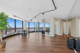 5415 N Sheridan Rd, Chicago, IL 60640 - Photo 9