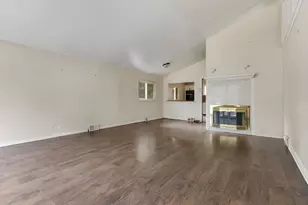 15230 Meadow Ln, Dolton, IL 60419 - Photo 5