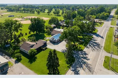 1126 E State Street, Sycamore, IL 60178 - Photo 69