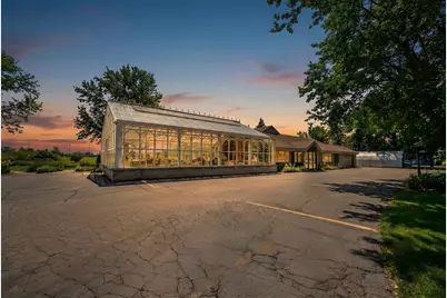 1126 E State Street, Sycamore, IL 60178 - Photo 5