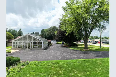 1126 E State Street, Sycamore, IL 60178 - Photo 11