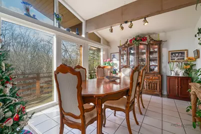 1161 Oak Spring Lane, Libertyville, IL 60048 - Photo 9